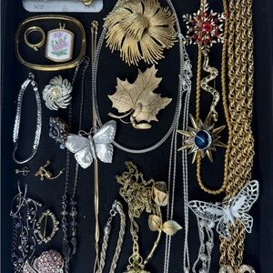 Vintage lot of signed jewelry PRICE IS FIRM